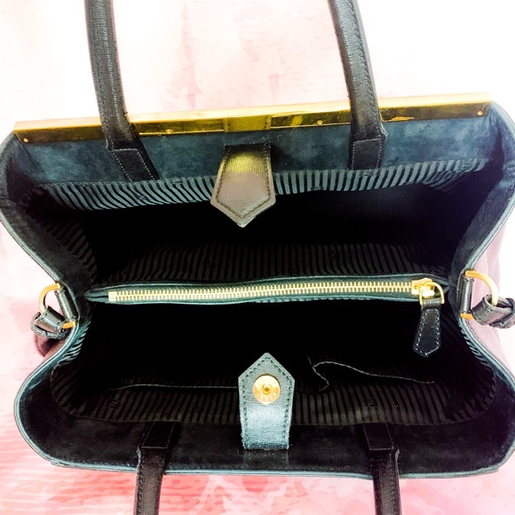 FENDI 2JOURS LARGE BLACK LEATHER TOTE BAG - Picture 5 of 8